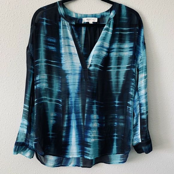 Two by Vince Camuto Tops - Two by Vince Camuto Sheer Tie Dye Tunic